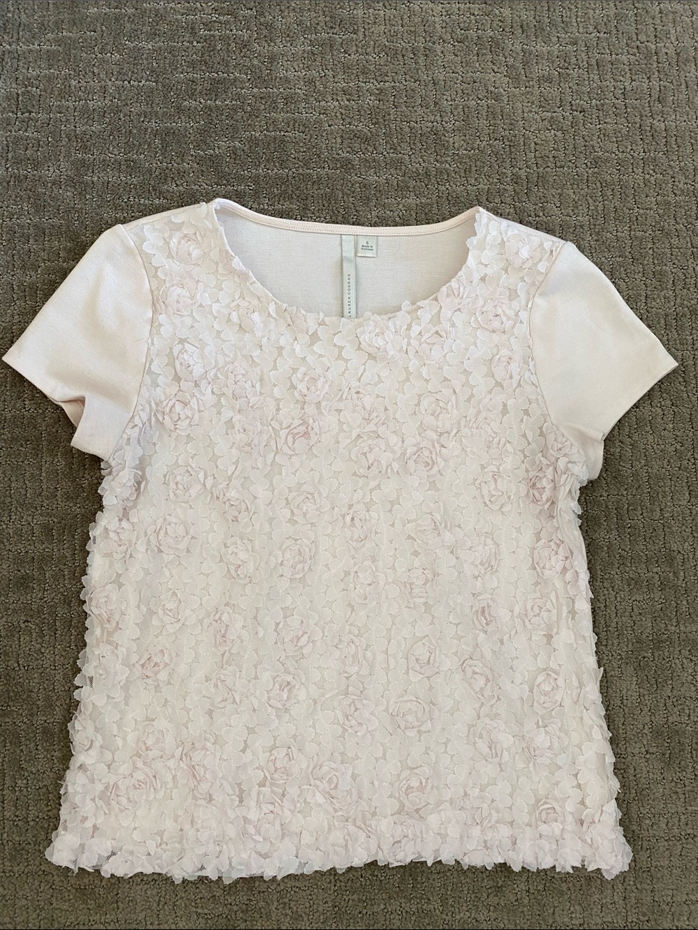 LC Lauren Conrad Pale Pink Floral Appliqué Short Sleeve Tee